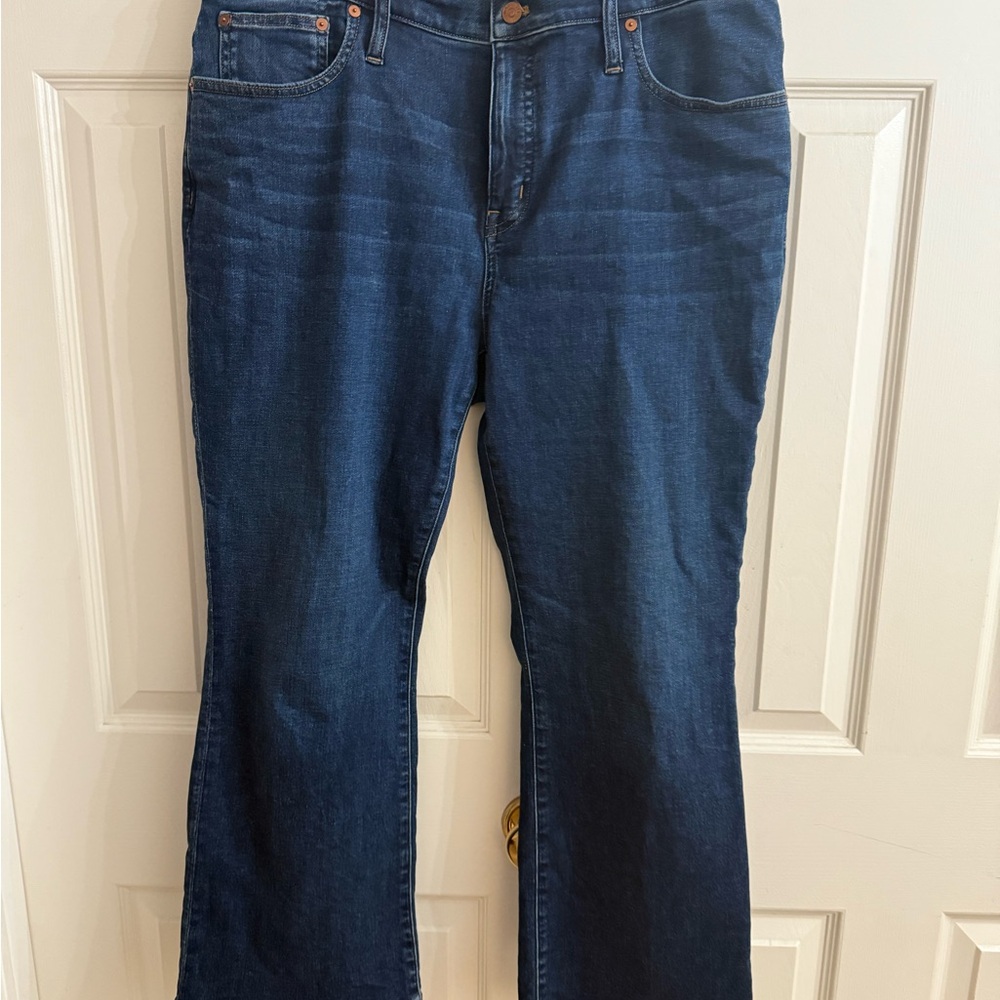Madewell Kick-Out Dark Wash Denim Jeans